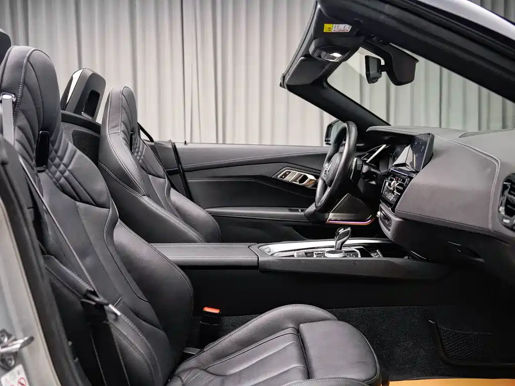 BMW Z4 2023 — фото 14