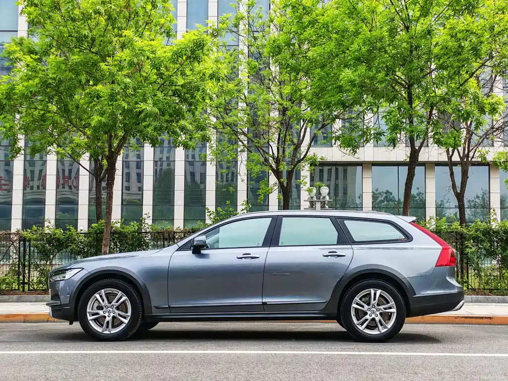 Volvo V90 2018 — фото 3