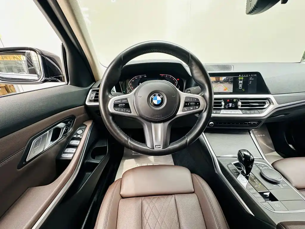 BMW 3 Series 2022 — фото 13