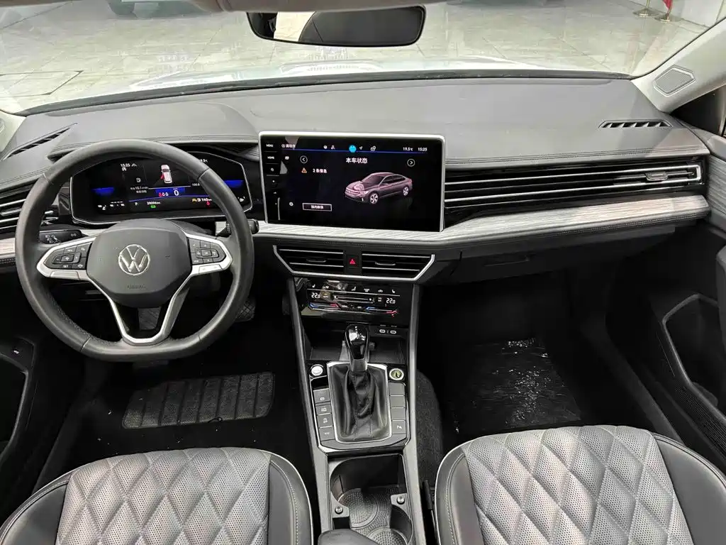 Volkswagen Sagitar 2023