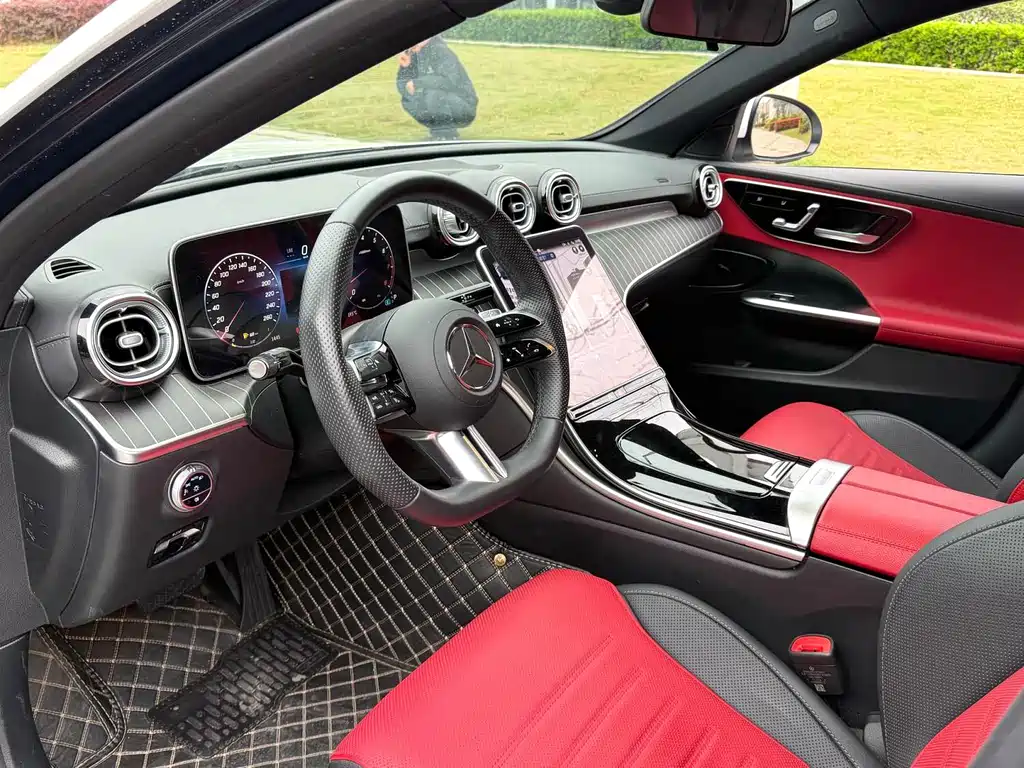 Mercedes-Benz C-Class 2023 — фото 7