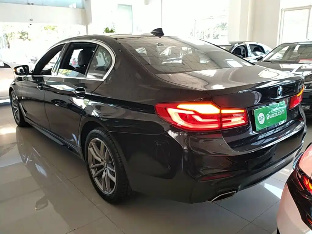 BMW 5 Series 2020