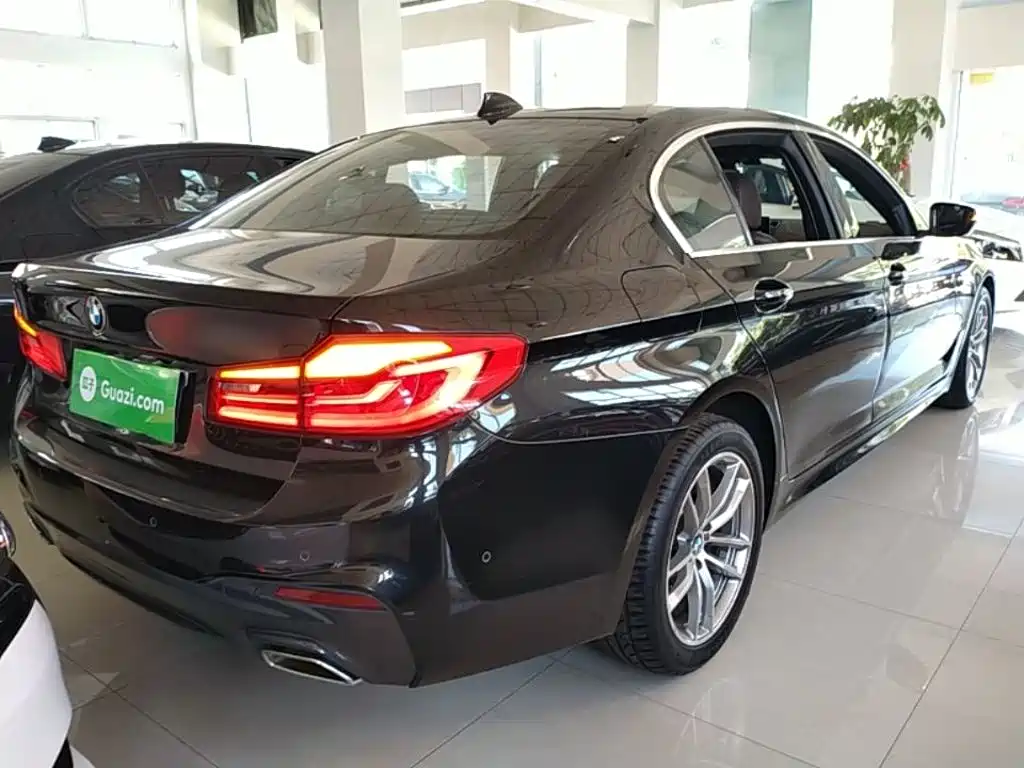 BMW 5 Series 2020
