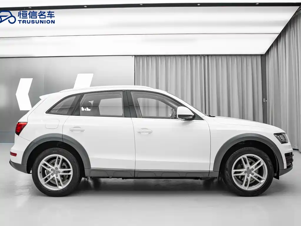 Audi Q5 2017 — фото 7