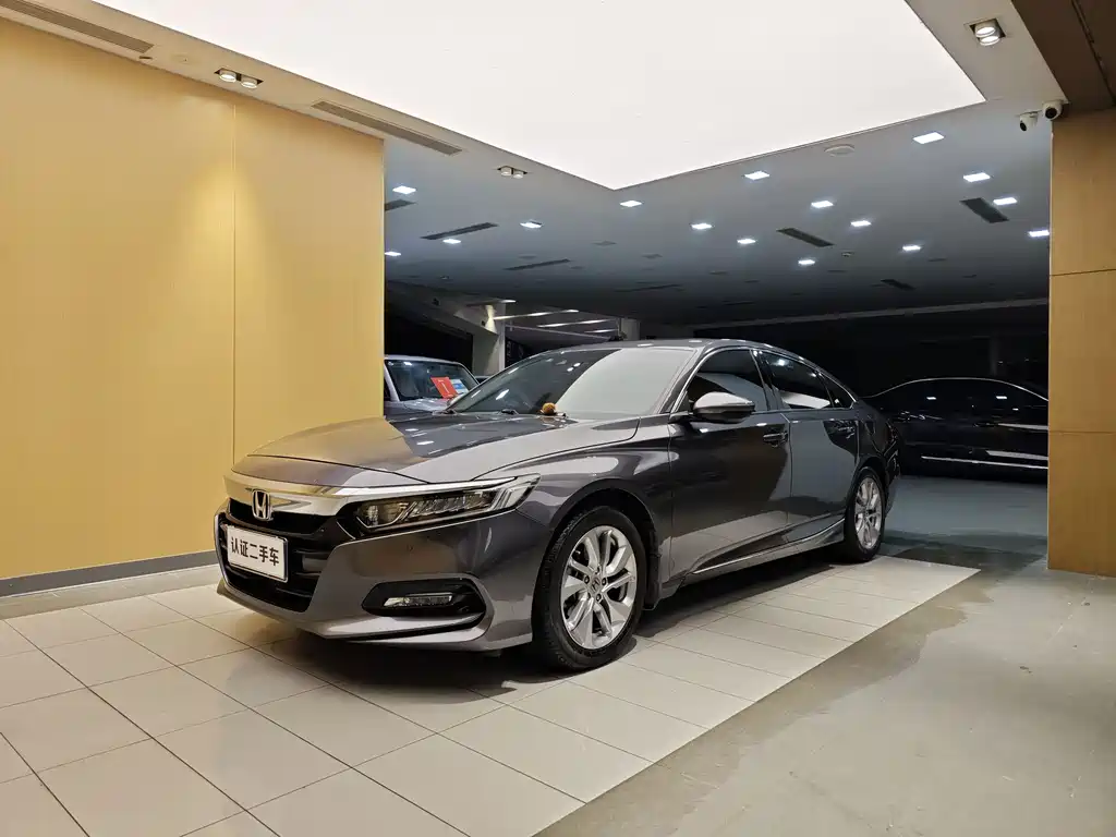 Honda Accord 2020 — фото 1