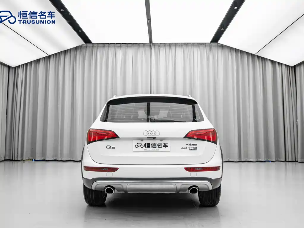 Audi Q5 2017 — фото 5