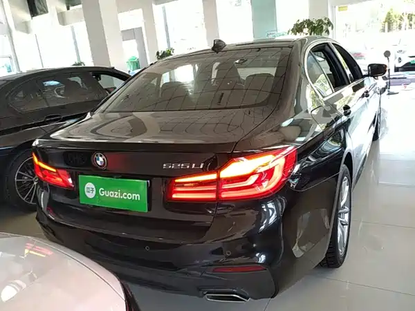 BMW 5 Series 2020