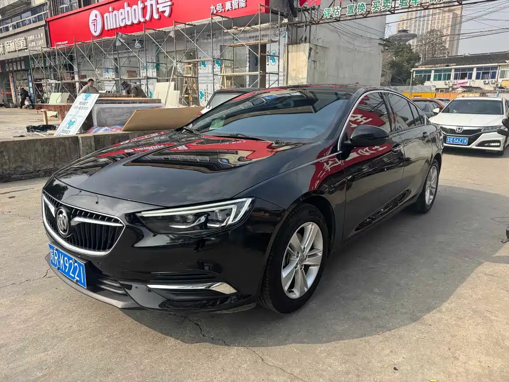Buick Regal 2019 — фото 1