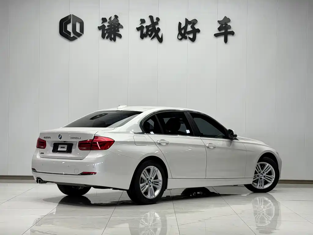 BMW 3 Series 2016