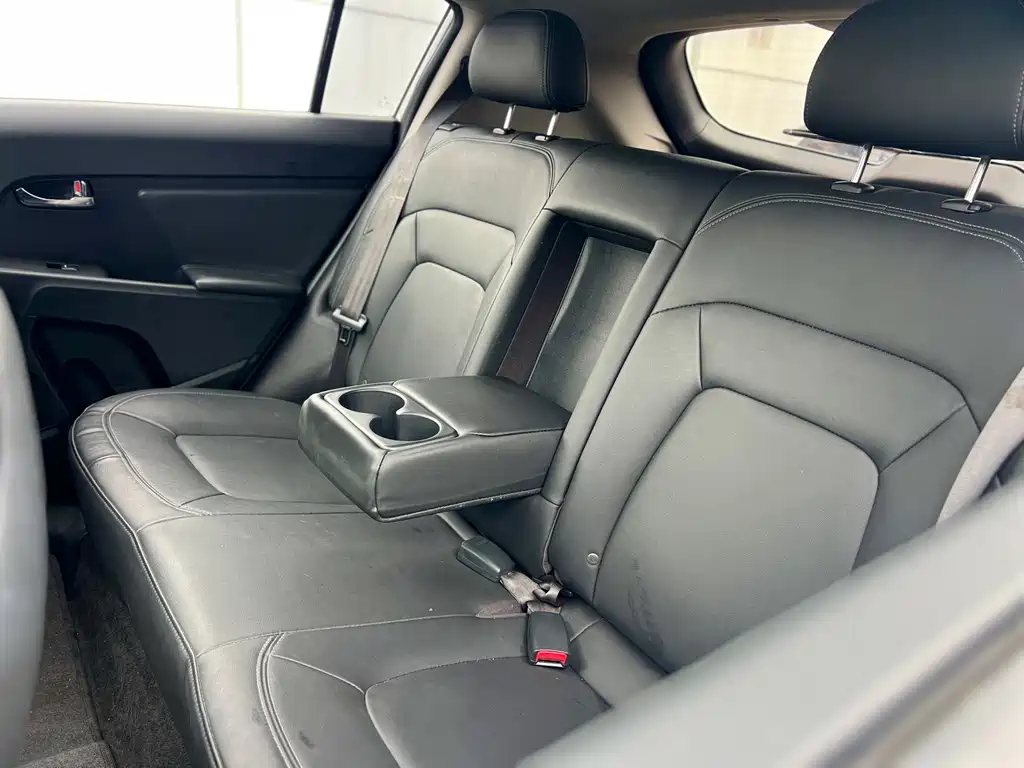 Kia Sportage 2015 — фото 13