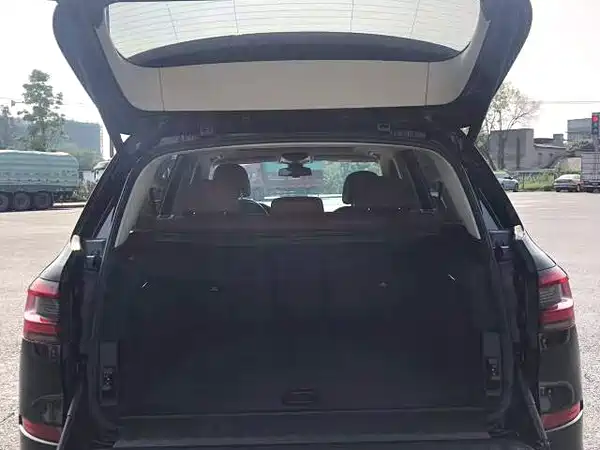 BMW X5 2023