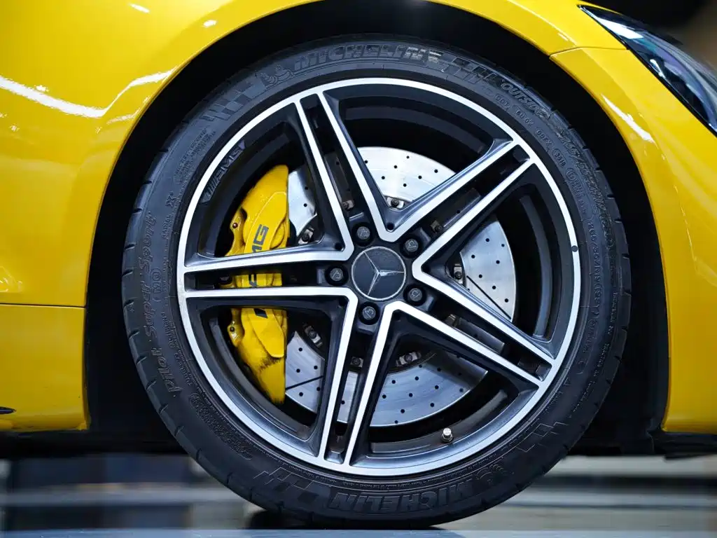 Mercedes-Benz AMG GT 2022 — фото 12