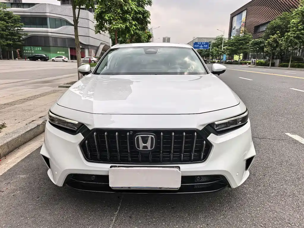 Honda Inspire 2024 — фото 2