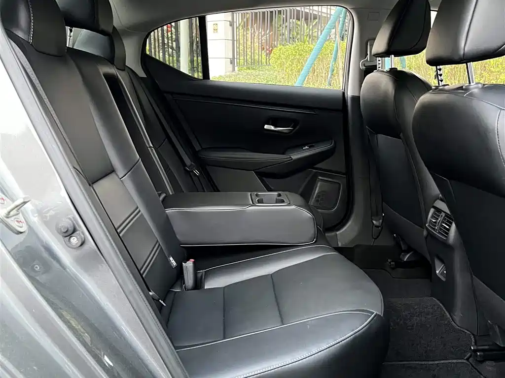 Nissan Sylphy 2023 — фото 10