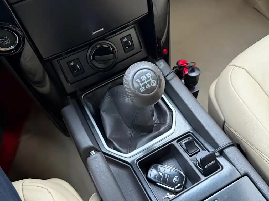 Toyota Prado 2016 — фото 22