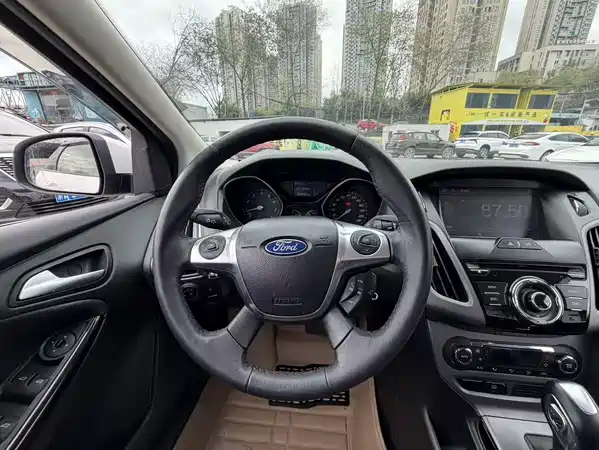 Ford Focus 2013