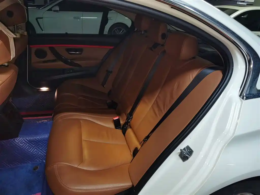 BMW 3 Series 2014 — фото 15