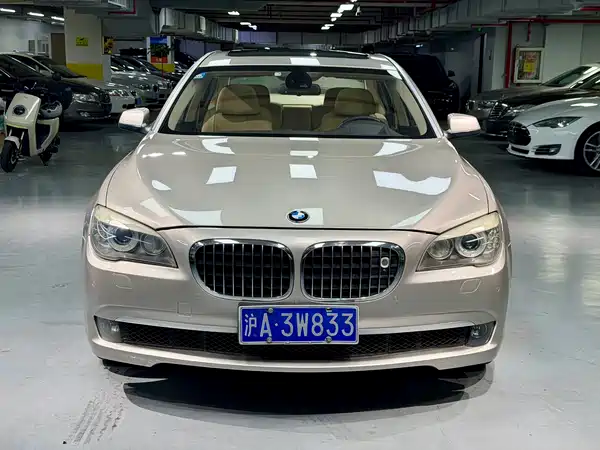 BMW 7 Series 2009