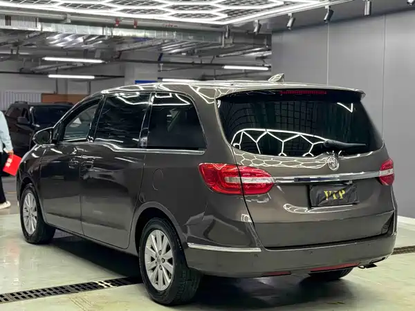 Buick GL8 2016