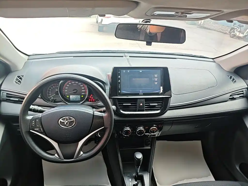 Toyota Vios FS 2023 — фото 10