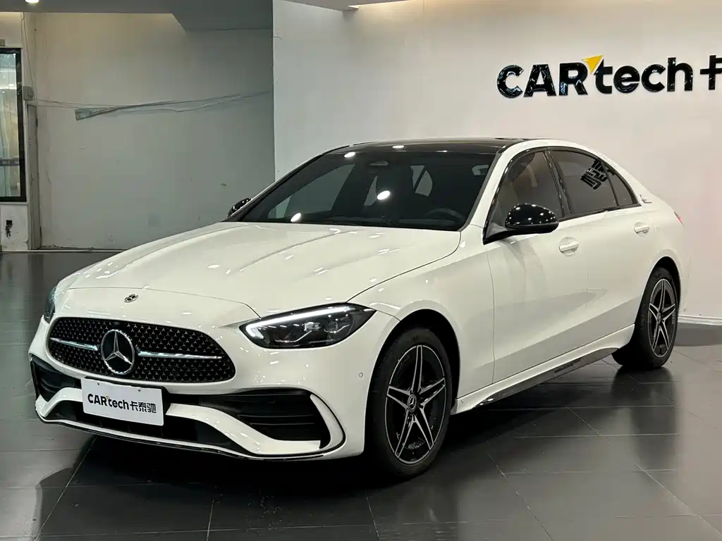 Mercedes-Benz C-Class 2024