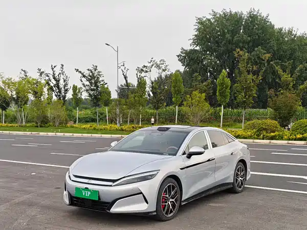 BYD Han L 2025