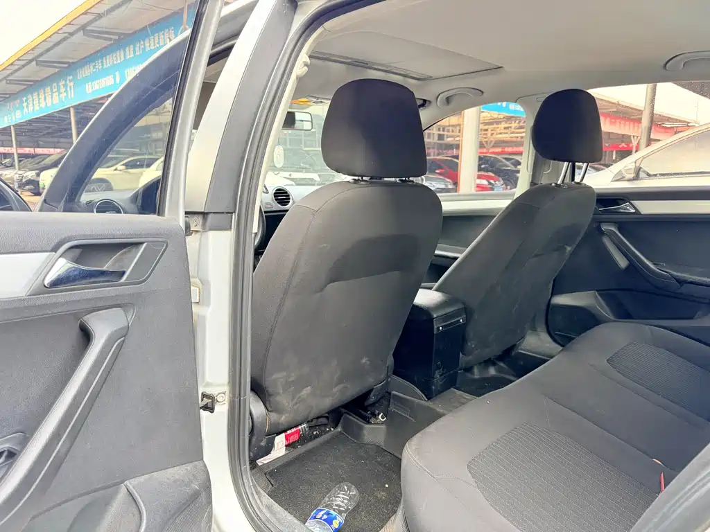 Volkswagen Jetta 2016