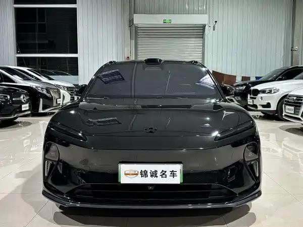 NIO ET5T 2025