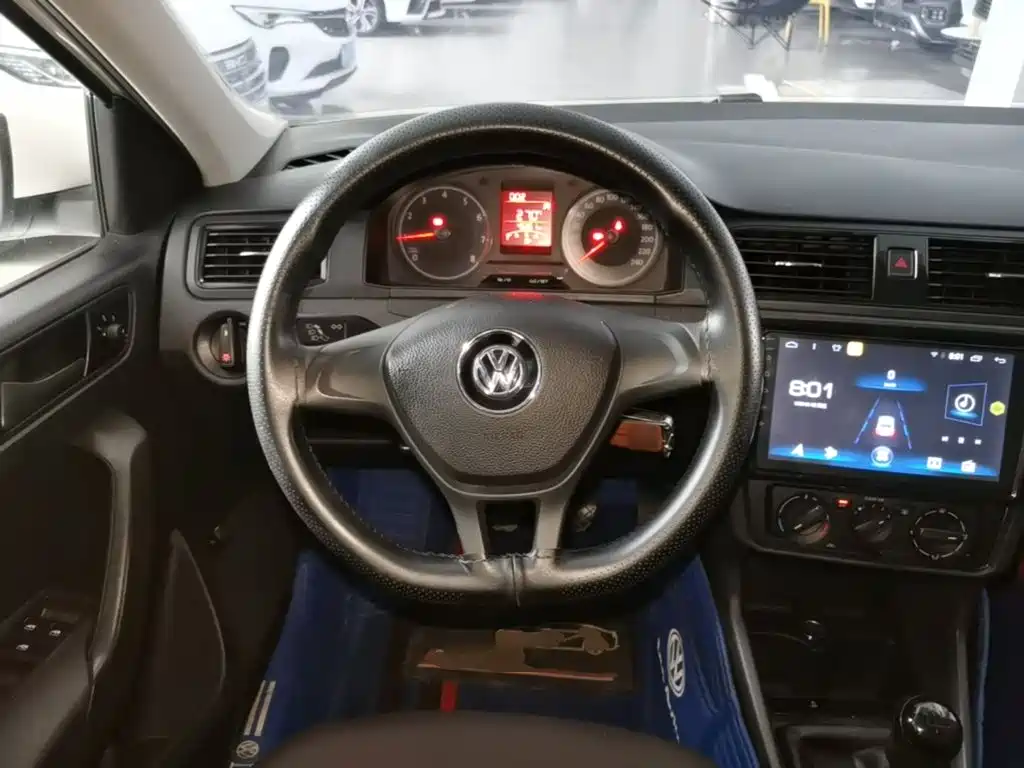 Volkswagen Santana 2019 — фото 11