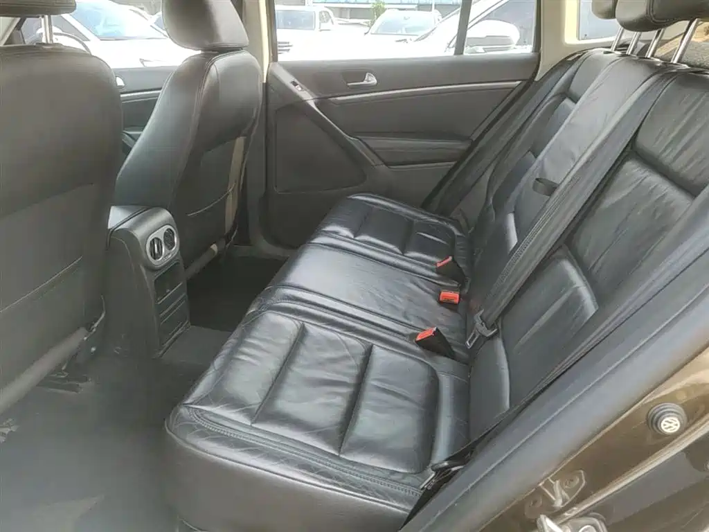 Volkswagen Tiguan 2015 — фото 17
