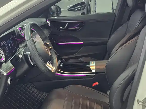 Mercedes-Benz C-Class 2022