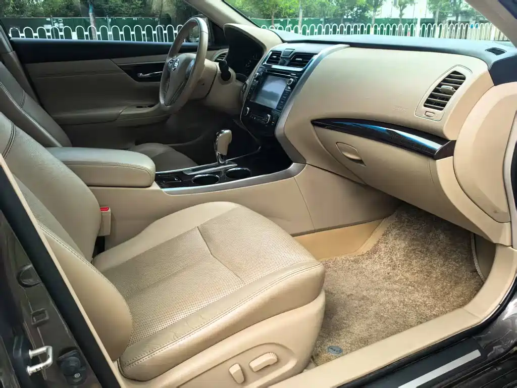 Nissan Teana 2015 — фото 6