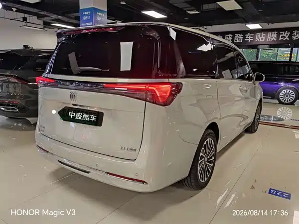 Buick GL8 New Energy 2025