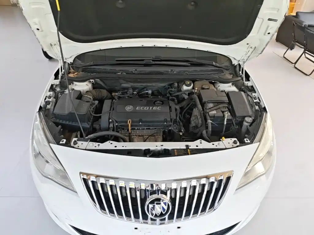 Buick Excelle 2016 — фото 20
