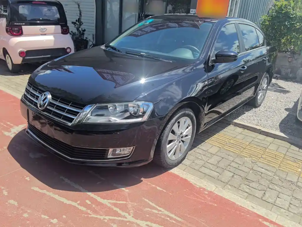Volkswagen Lavida 2015