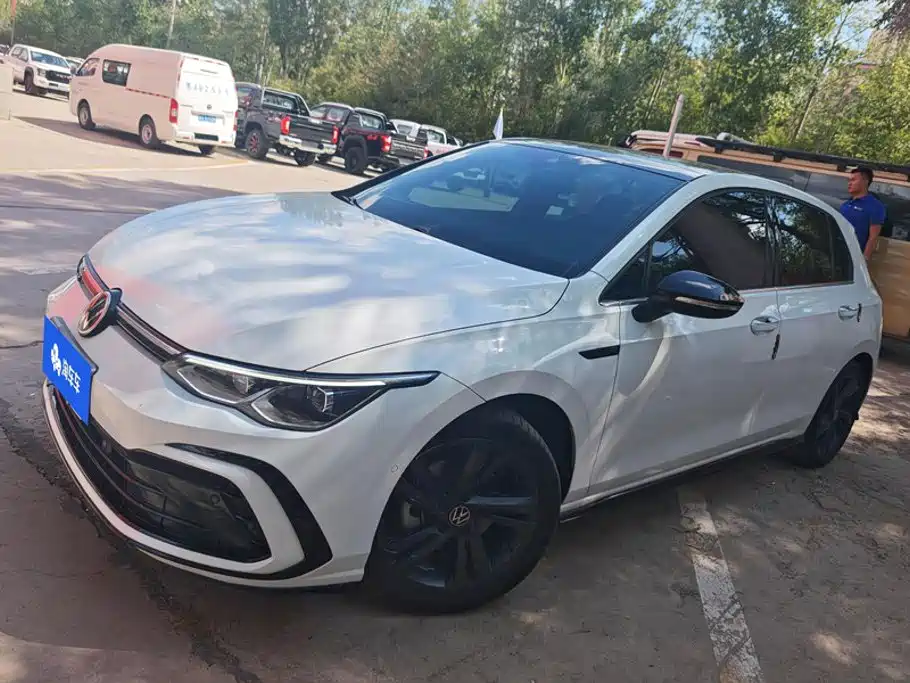 Volkswagen Golf 2022