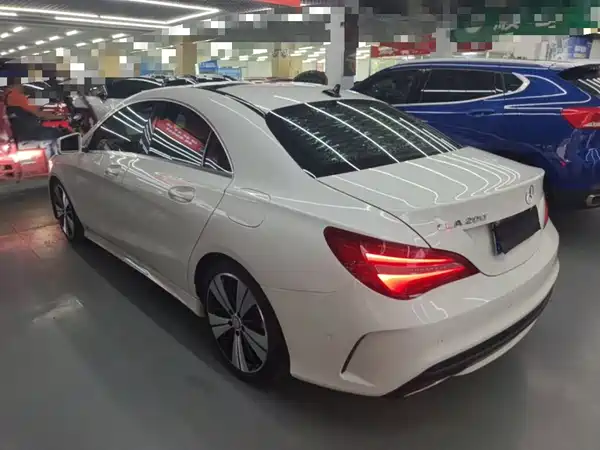 Mercedes-Benz CLA 2016