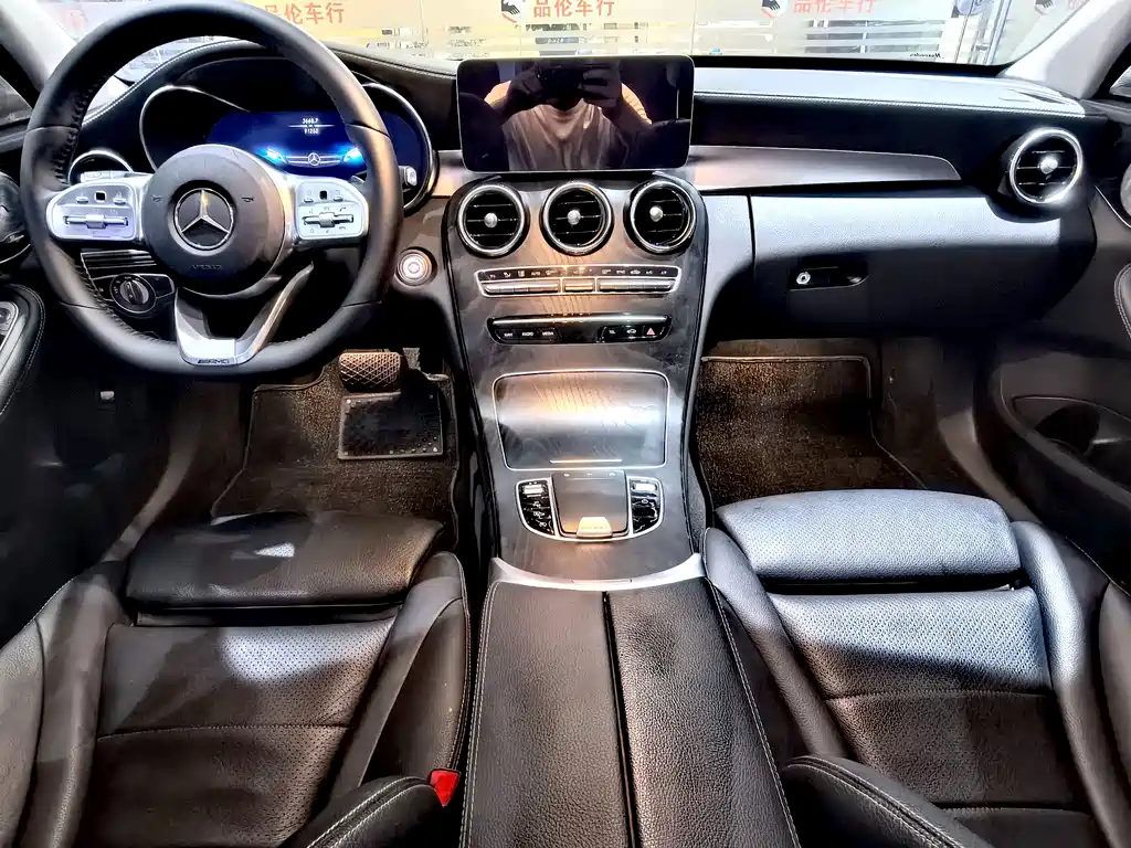 Mercedes-Benz C-Class 2020 — фото 10