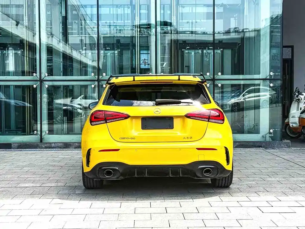 Mercedes-Benz A-Class AMG 2023 — фото 16