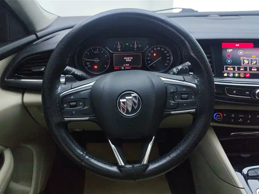 Buick Regal 2021 — фото 15