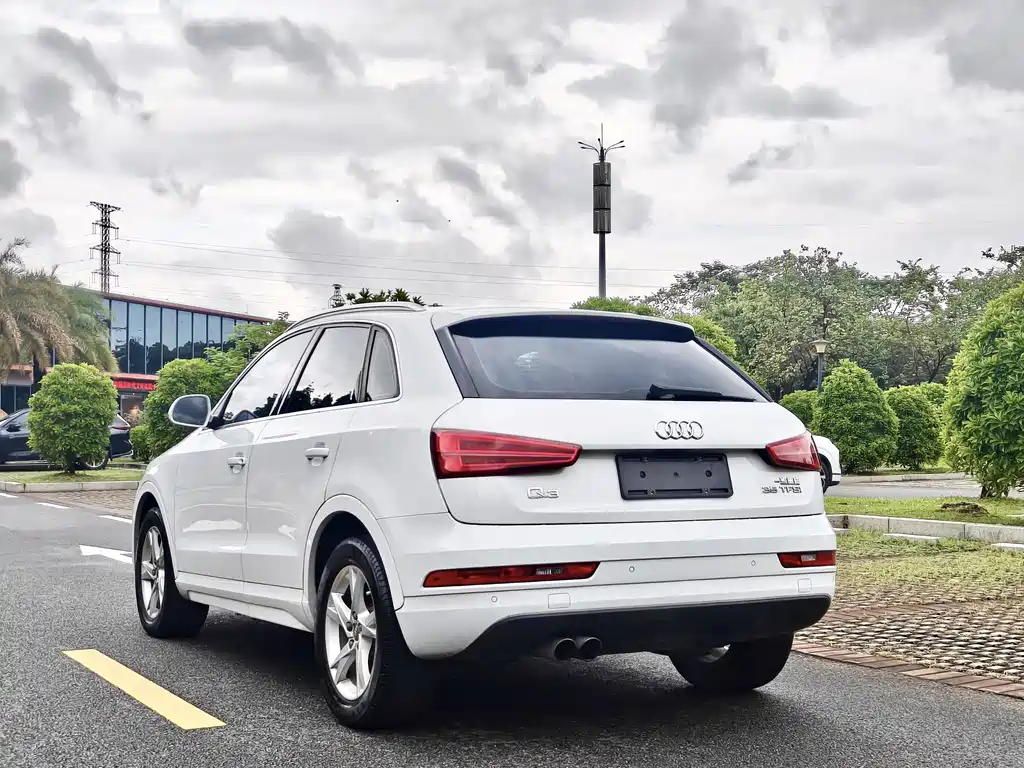 Audi Q3 2017