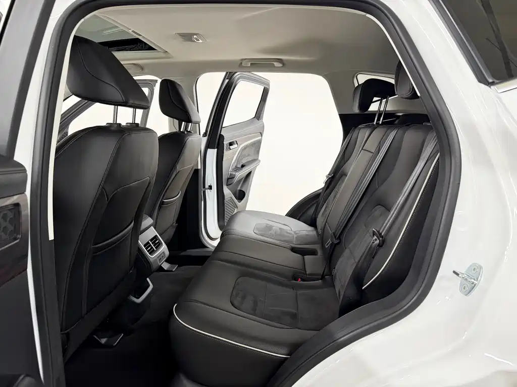 Haval H6 2023 — фото 10