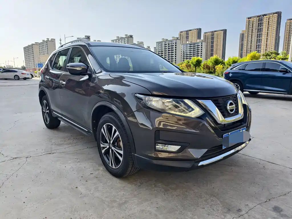 Nissan X-Trail 2018 — фото 3