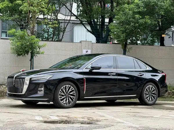 Hongqi H5 2025