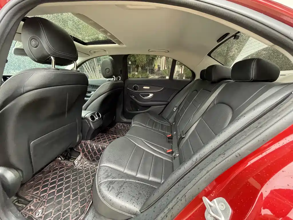 Mercedes-Benz C-Class 2018 — фото 12
