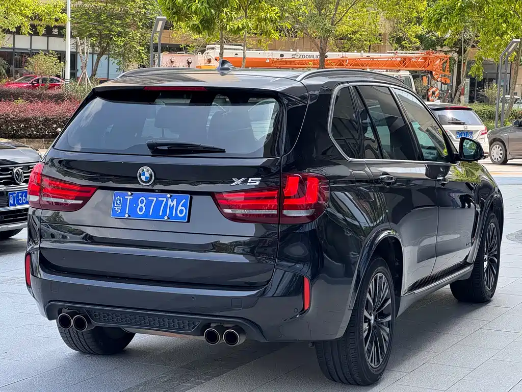 BMW X5 2017 — фото 2