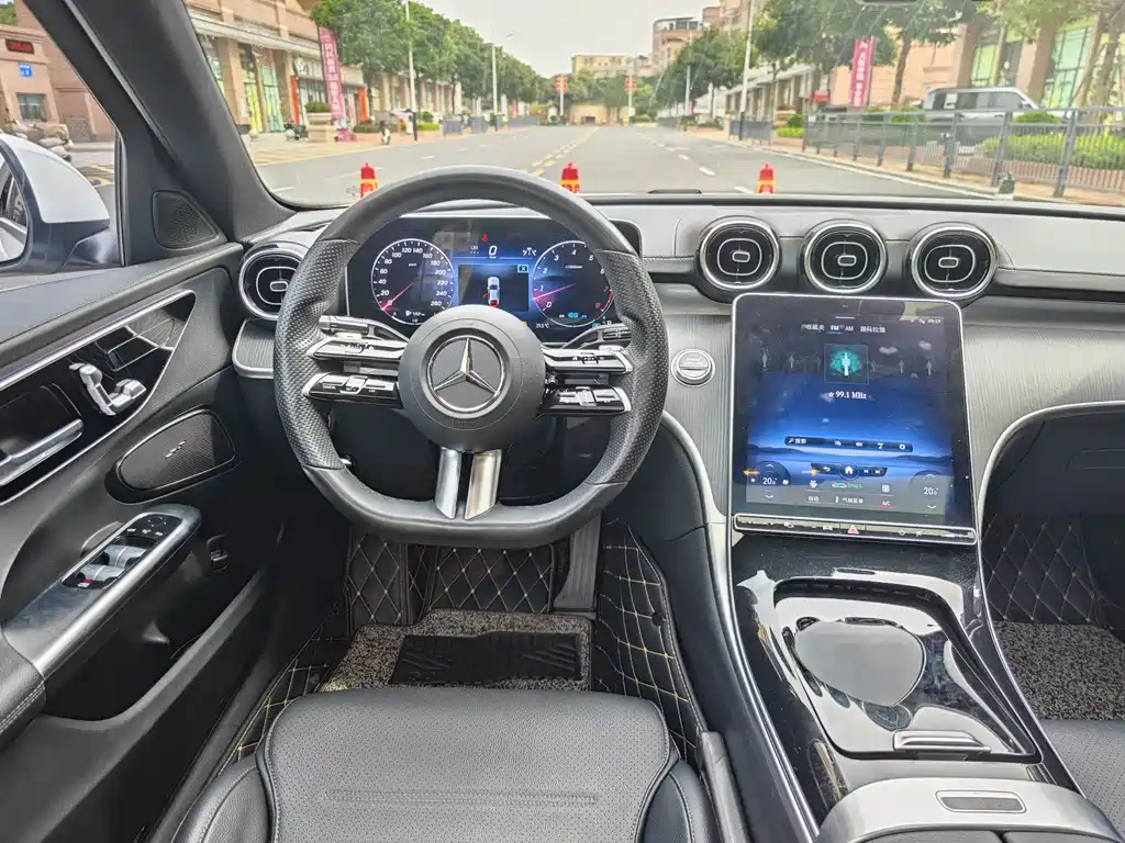 Mercedes-Benz C-Class 2022 — фото 14