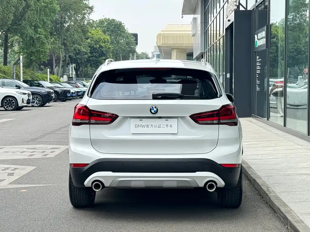 BMW X1 2022 — фото 6