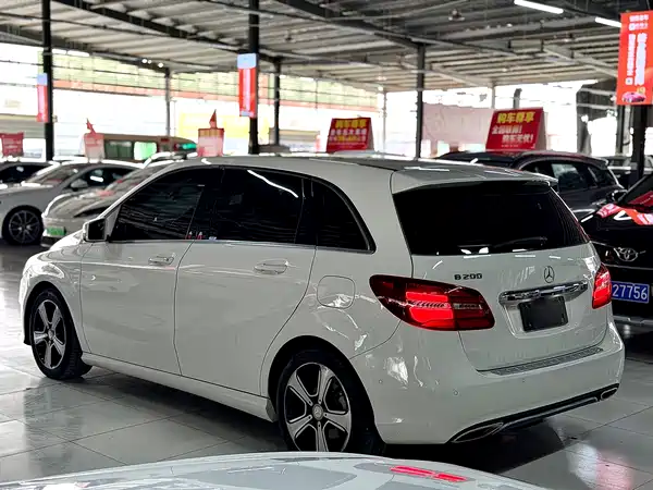 Mercedes-Benz B-Class 2016