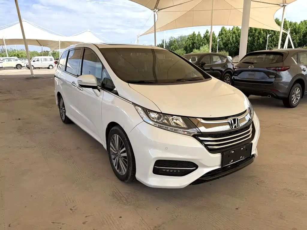 Honda Odyssey 2020 — фото 3